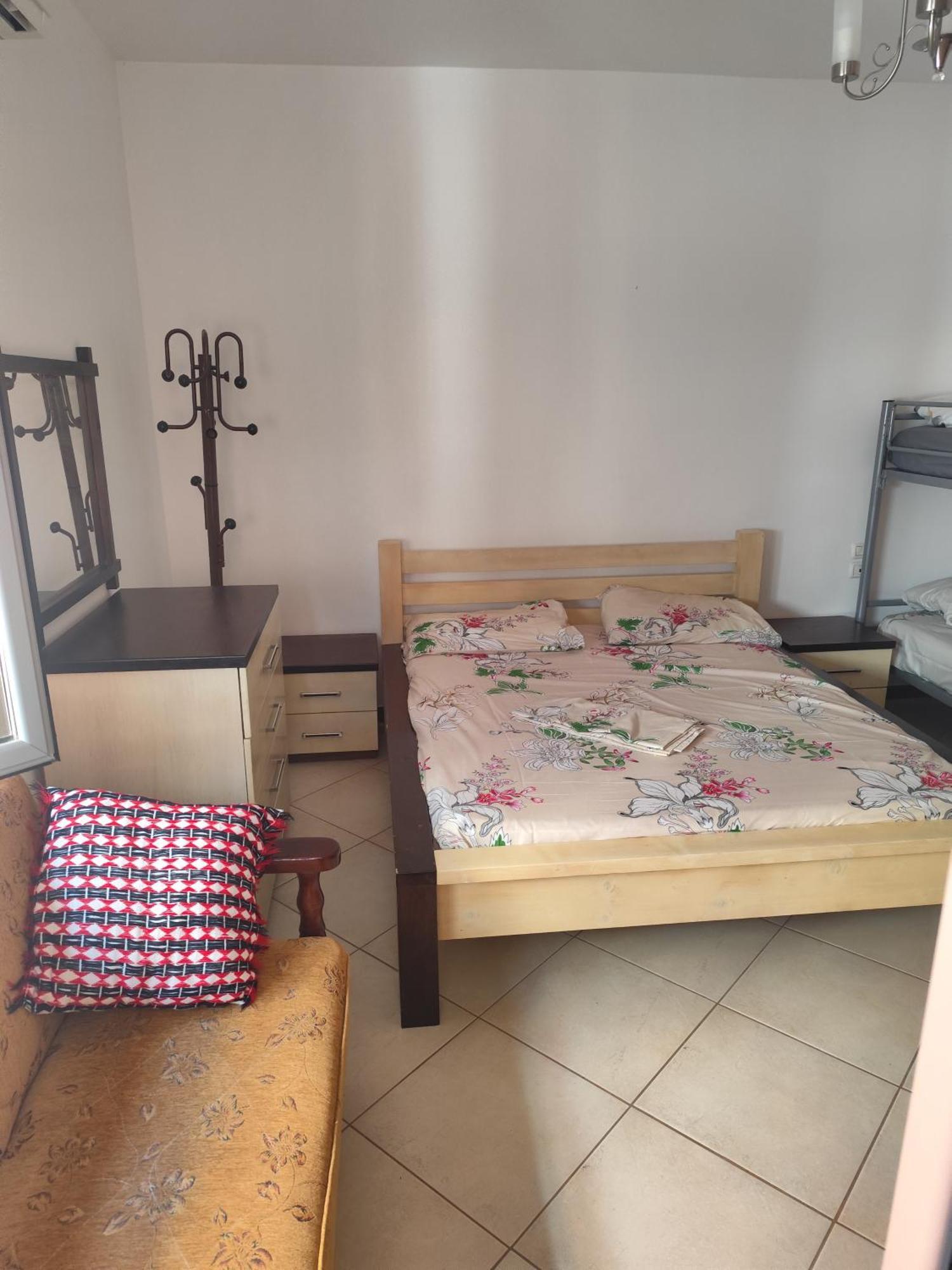 Erald 2 Bedrooms *